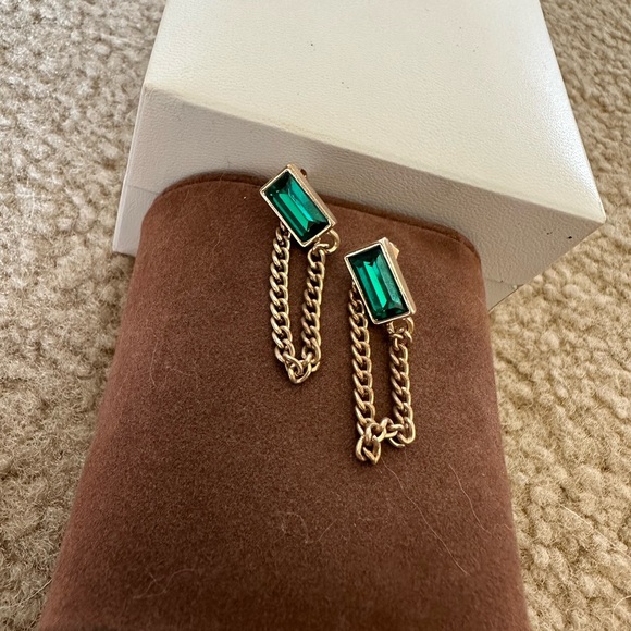 Chain Decor Earrings - Picture 4 of 5